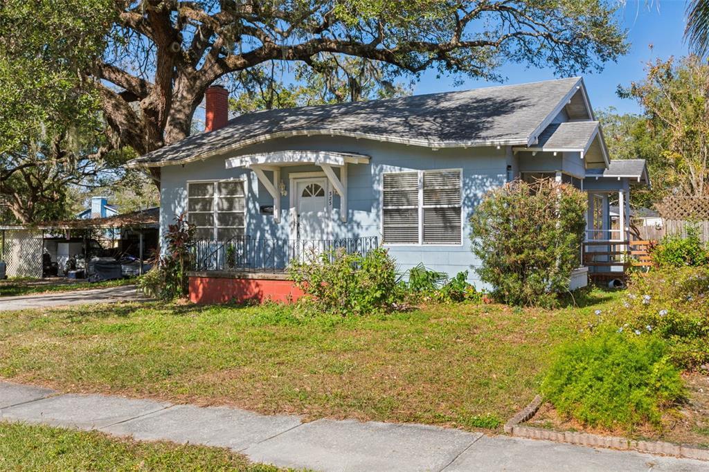 Picture of 323 W Hanna Avenue, Tampa, FL 33604