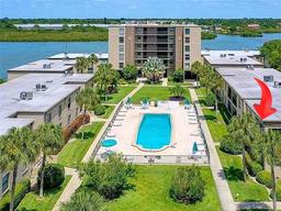 Picture of 19725 Gulf Boulevard Unit 10, Indian Shores, FL 33785