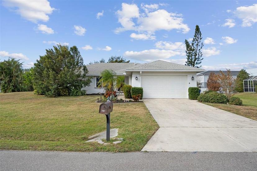 Picture of 901 31St Avenue W, Palmetto FL 34221