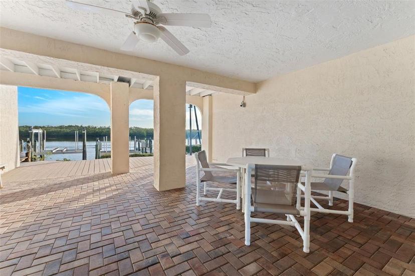 Picture of 907 Bahia Del Sol Drive, Ruskin FL 33570