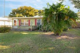 Picture of 1009 Montana Avenue, Saint Cloud, FL 34769