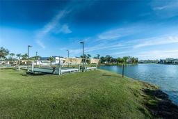 Picture of 1000 Kings Highway Unit 320, Punta Gorda, FL 33980