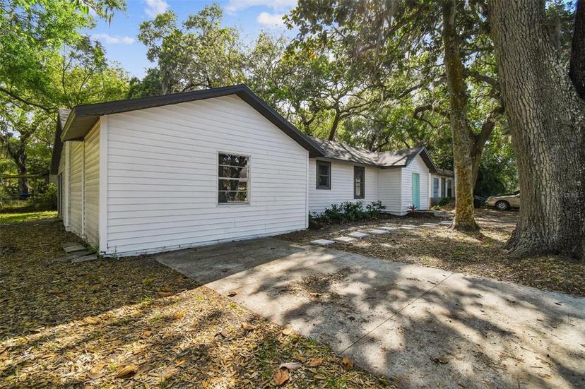 Picture of 5710 Kenwood Avenue, New Port Richey FL 34652