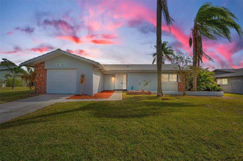 Picture of 1518 W Dorchester Drive, Palm Harbor FL 34684