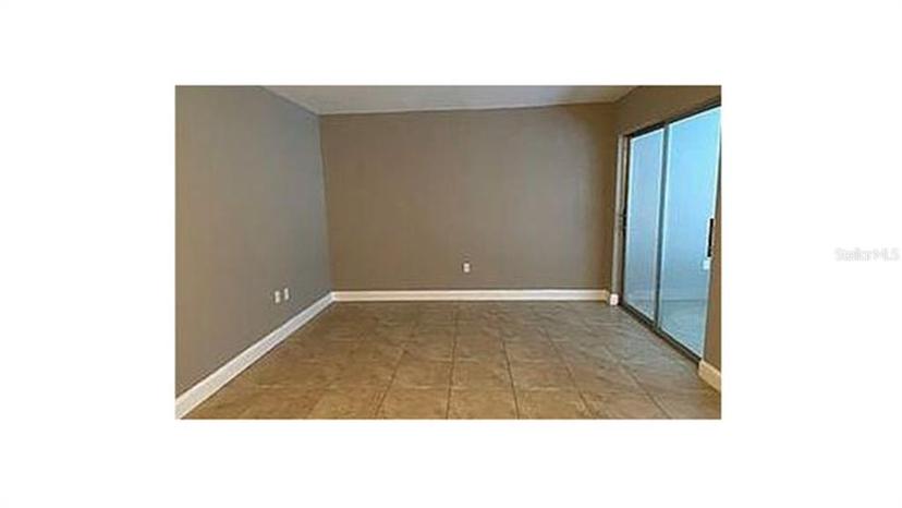 Picture of 1221 Drew Street Unit B9, Clearwater FL 33755