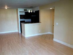 Picture of 5124 Conroy Road Unit 635, Orlando, FL 32811