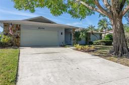 Picture of 8134 Bayshore Drive, Seminole, FL 33776