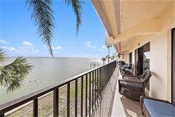 Picture of 7540 Sunshine Skyway Lane S Unit 220, St Petersburg, FL 33711