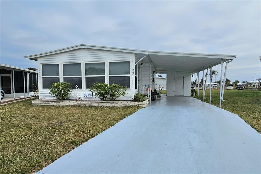 Picture of 525 Parkwood Avenue, North Port, FL 34287