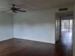 Picture of 824 Town Circle Unit 101, Maitland, FL 32751