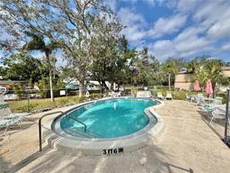 Picture of 5026 Water Oak Drive Unit 105, Bradenton, FL 34207