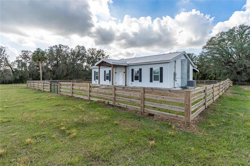 Picture of 207 King Road, Wauchula FL 33873