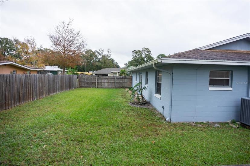 Picture of 3132 Pine Tree Drive, Edgewater FL 32141