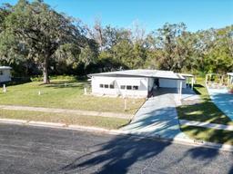 Picture of 29129 Johnston Road Unit 2510 & 2511, Dade City, FL 33523