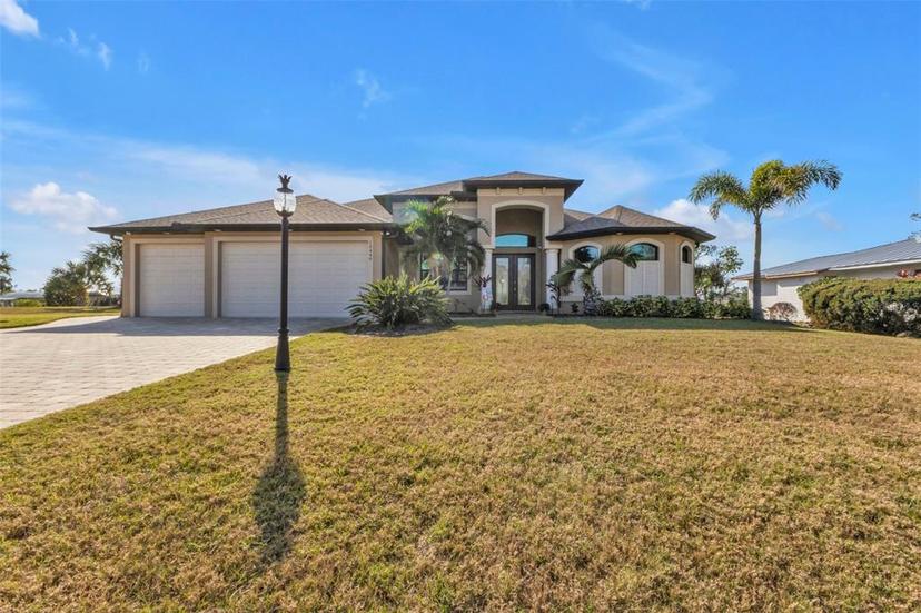 Picture of 13449 Palau Circle, Port Charlotte FL 33953