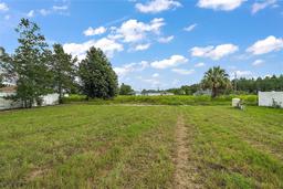 Picture of 330 Locust Pass, Ocala, FL 34480