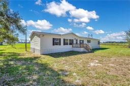 Picture of 12190 NE 10Th Avenue, Trenton, FL 32693