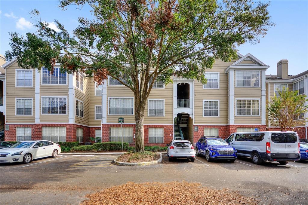 Picture of 13103 Mulberry Park Drive Unit 833, Orlando, FL 32821