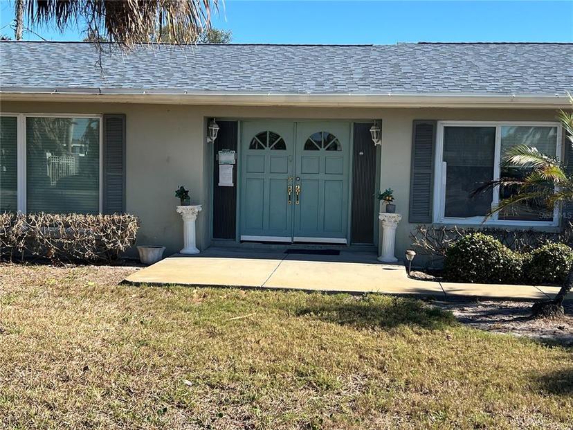 Picture of 1401 Gulf Boulevard, Belleair Beach FL 33786