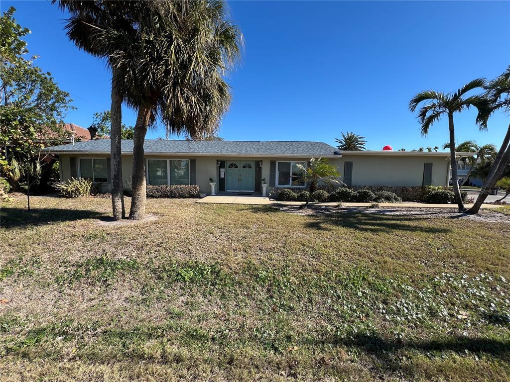 Picture of 1401 Gulf Boulevard, Belleair Beach, FL 33786