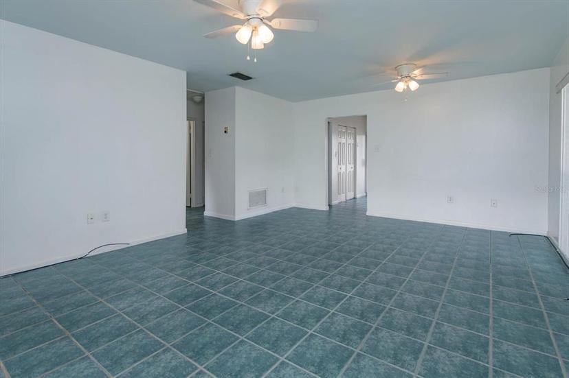 Picture of 2788 Curry Ford Road Unit A, Orlando FL 32806