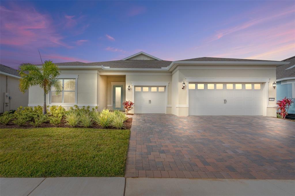 Picture of 13133 Sunny Retreat Ln, Winter Garden, FL 34787