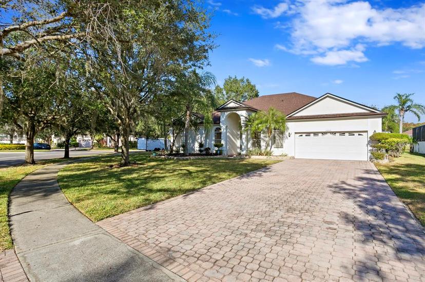 Picture of 16310 Ashington Park Drive, Tampa FL 33647