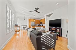 Picture of 216 S Westland Avenue Unit 4, Tampa, FL 33606