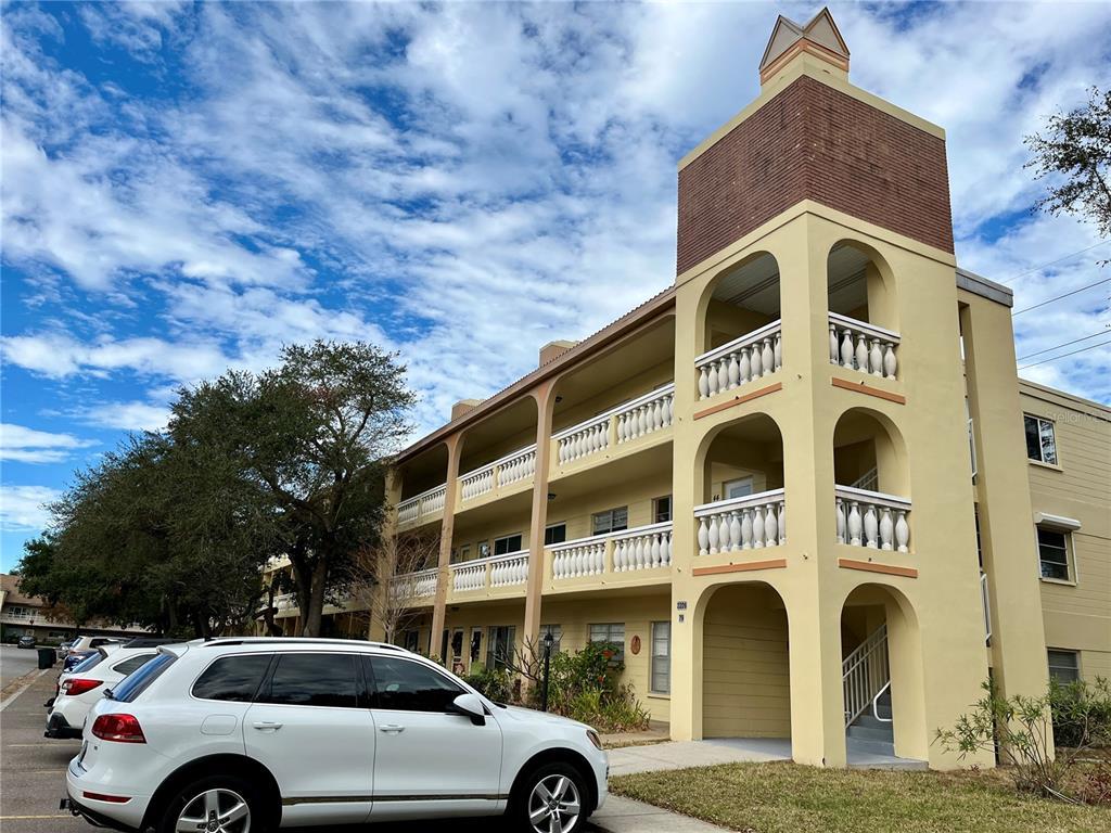 Picture of 2226 Switzerland Way Unit 30, Clearwater, FL 33763