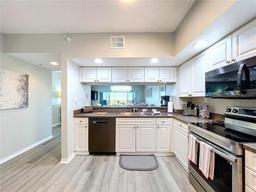 Picture of 6450 Shoreline Drive Unit 9203, St Petersburg, FL 33708