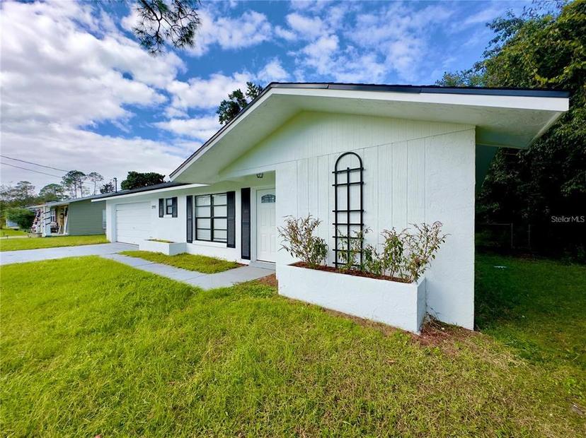 Picture of 21111 SE Honeysuckle Street, Dunnellon FL 34431