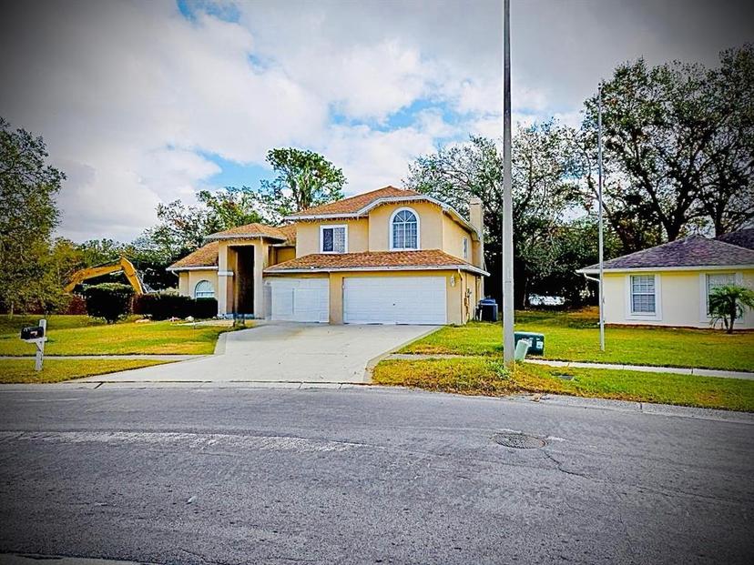 Picture of 10402 Ashley Oaks Drive, Riverview FL 33578