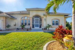 Picture of 40 Tee View Court, Rotonda West, FL 33947