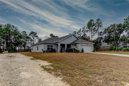 Picture of 10260 Meadow Wren Avenue, Weeki Wachee, FL 34613