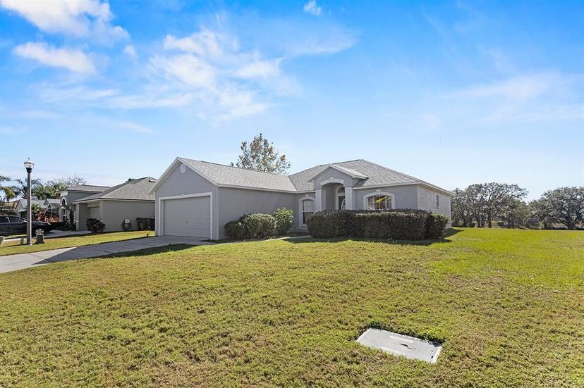 Picture of 8183 Westmont Terrace Drive, Lakeland FL 33810