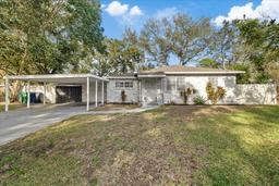 Picture of 1504 E Mcberry Street, Tampa, FL 33610