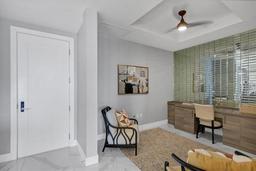 Picture of 111 S Pineapple Avenue Unit 1102, Sarasota, FL 34236