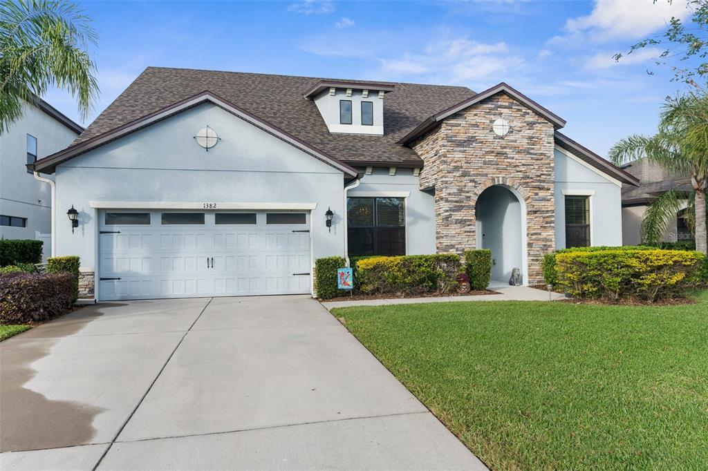 Picture of 1382 Heritage Landings Drive, Lakeland, FL 33805