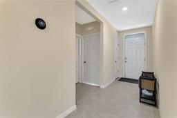 Picture of 1002 Cannock Drive, Kissimmee, FL 34758