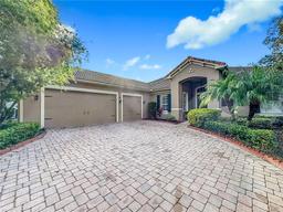 Picture of 542 Viterra Court, Kissimmee, FL 34759