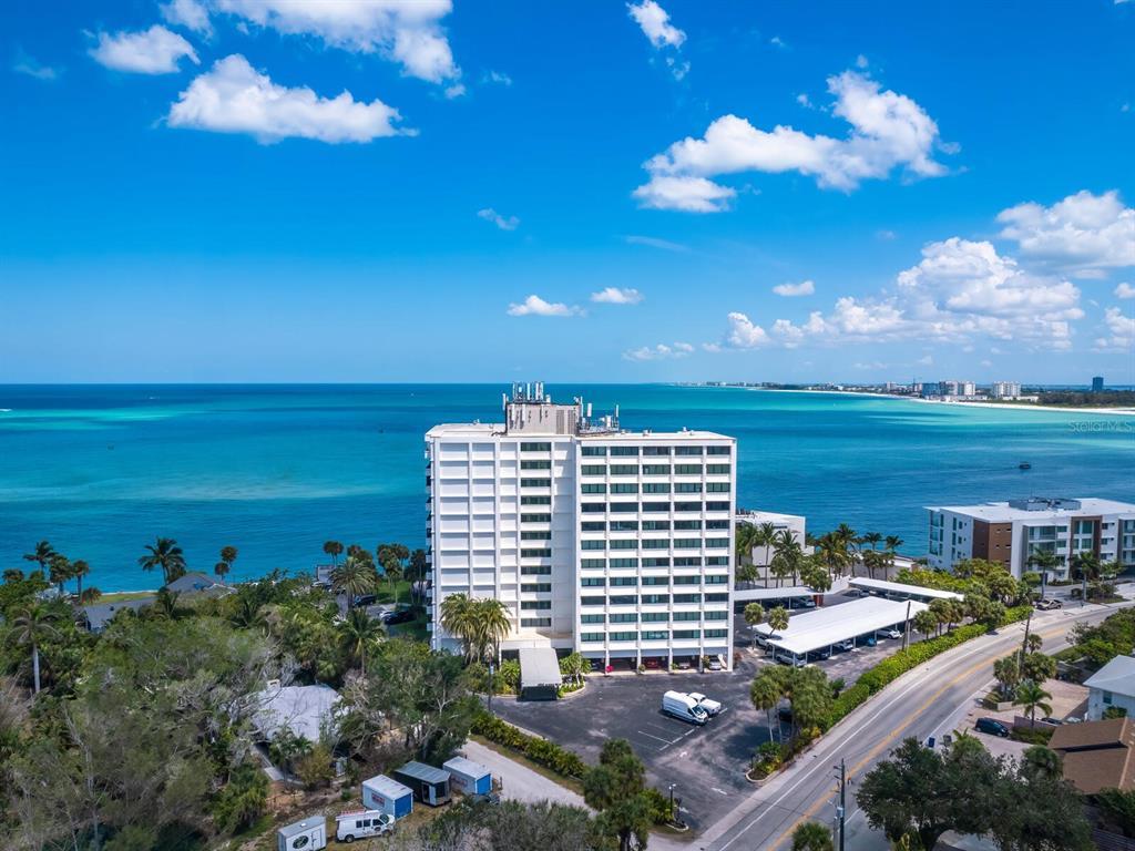 Picture of 4822 Ocean Boulevard Unit 8B, Sarasota, FL 34242