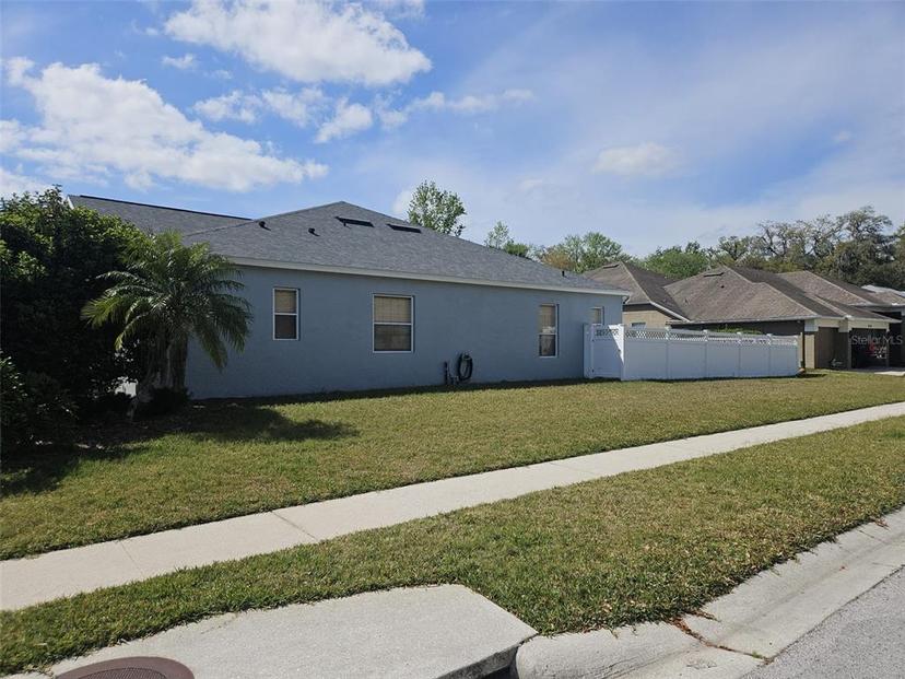 Picture of 5125 Silver Charm Terrace, Wesley Chapel FL 33544