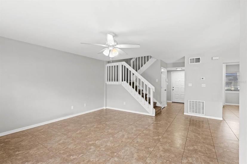 Picture of 2209 Tipperary Court Unit 1, Orlando FL 32812