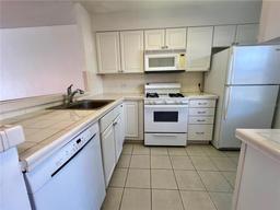 Picture of 2991 Flint Drive S Unit 77-D, Clearwater, FL 33759