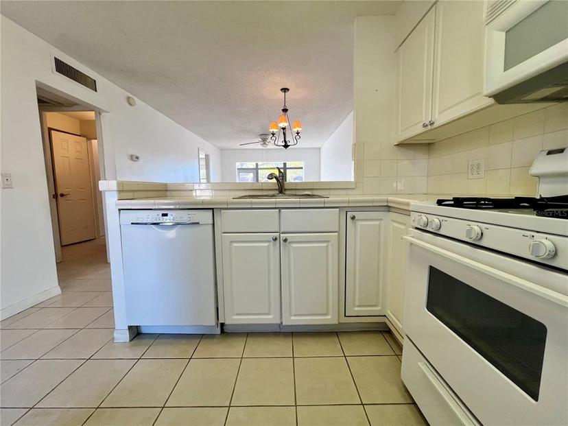 Picture of 2991 Flint Drive S Unit 77-D, Clearwater FL 33759