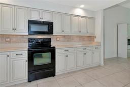 Picture of 1200 Covey Court, Venice, FL 34293