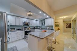 Picture of 6 Belleview Boulevard Unit 105, Belleair, FL 33756