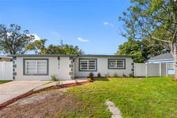 Picture of 7812 N Woodlynne Avenue, Tampa, FL 33614