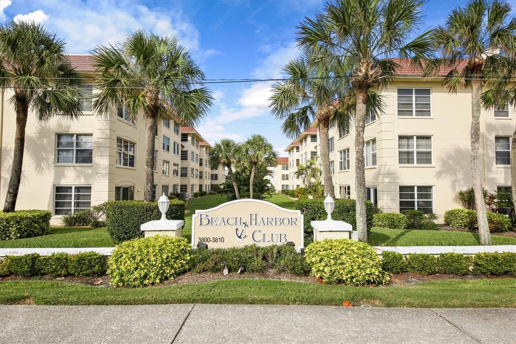 Picture of 3806 Gulf Of Mexico Drive Unit C211, Longboat Key, FL 34228