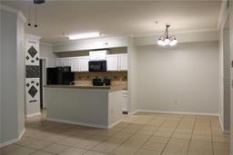 Picture of 5606 Pinnacle Heights Circle Unit 304, Tampa, FL 33624